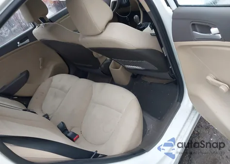 2012 Hyundai Accent Gls z USA, uszkodzony, nr VIN KMHCT4AE2CU254355